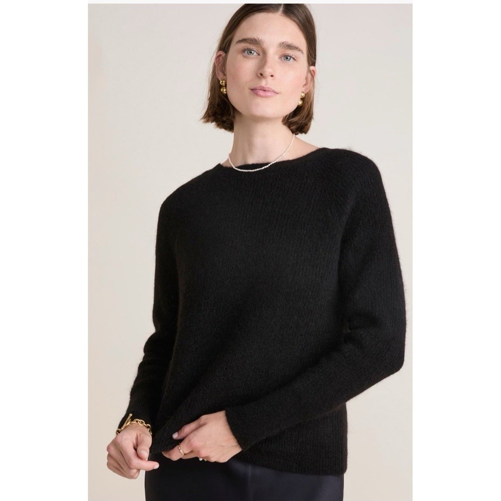 Vineyard Vines V- Bow Back Alpaca Sweater Sz M Preppy Luxury